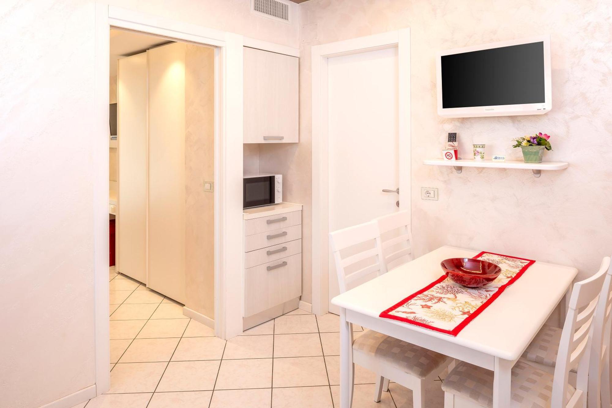 Blue Lake Residence - Bardolino 3* Bardolino